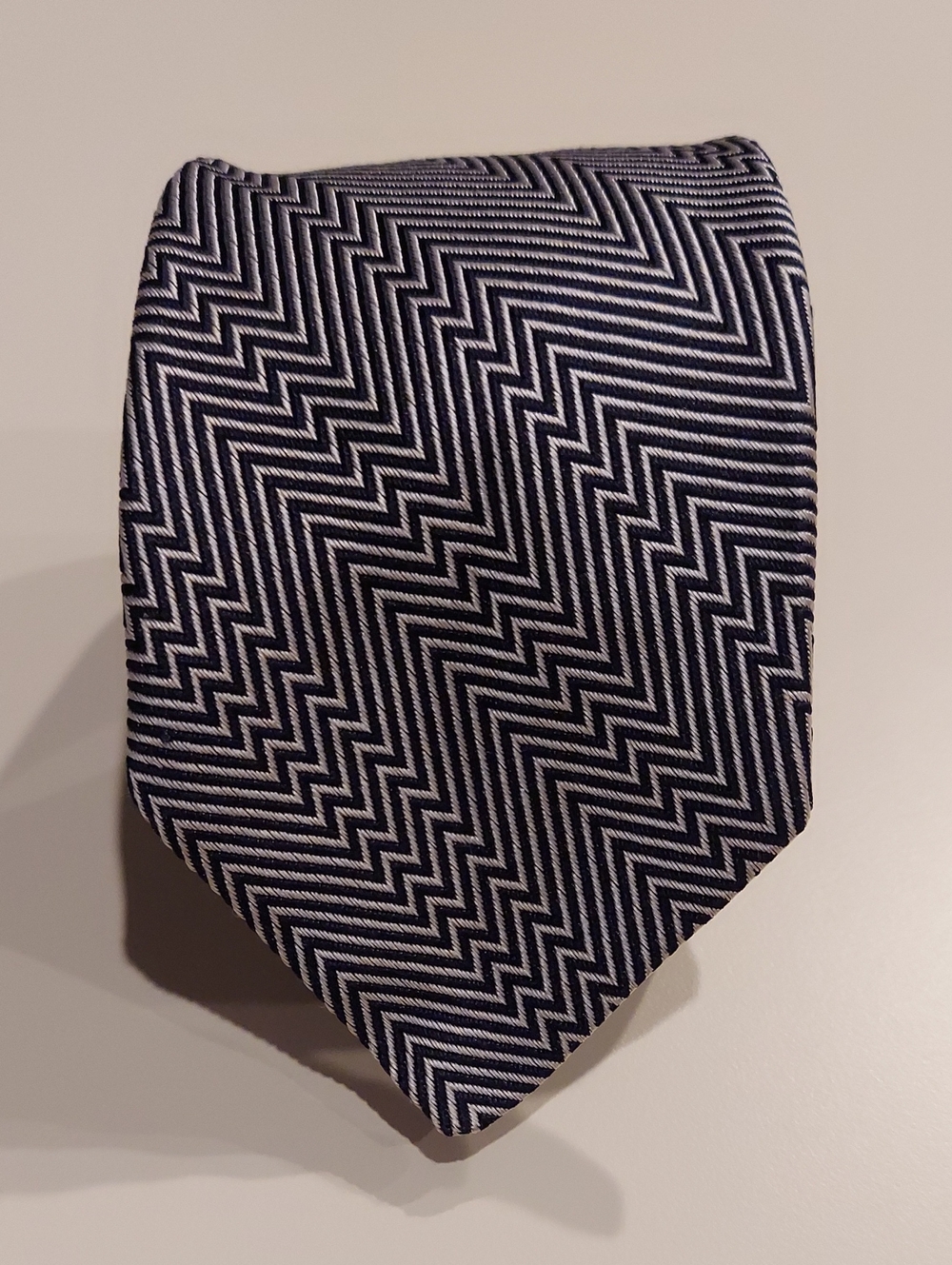 Vintage Brooks Brothers Black and White Zigzag Chevron Silk Tie